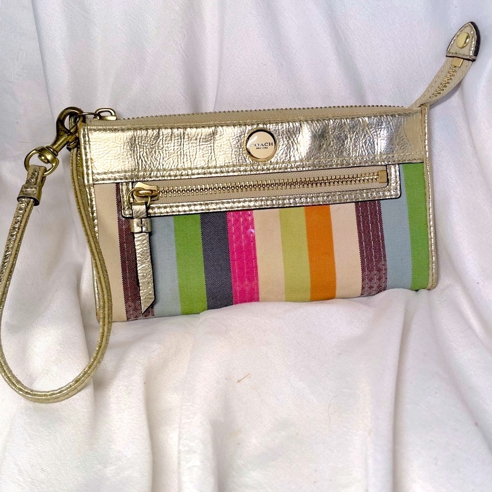 Coach Vintage Julia Legacy Wallet Clutch